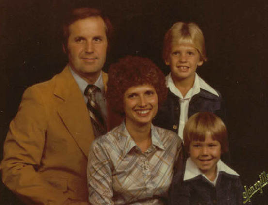 Bottom right corner.  Yep, the little one's me.